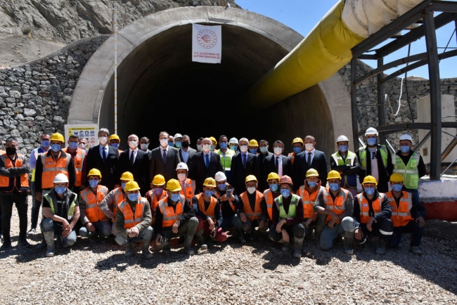 Kop Tüneli önümüzdeki yıl hizmete açılacak